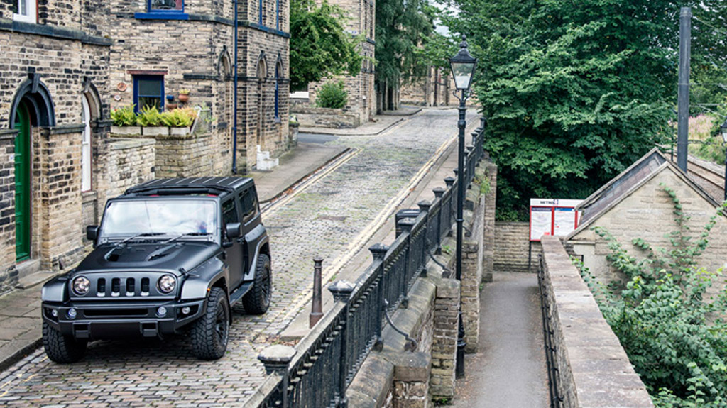 Kahn Jeep Wrangler CTC Black Hawk Edition