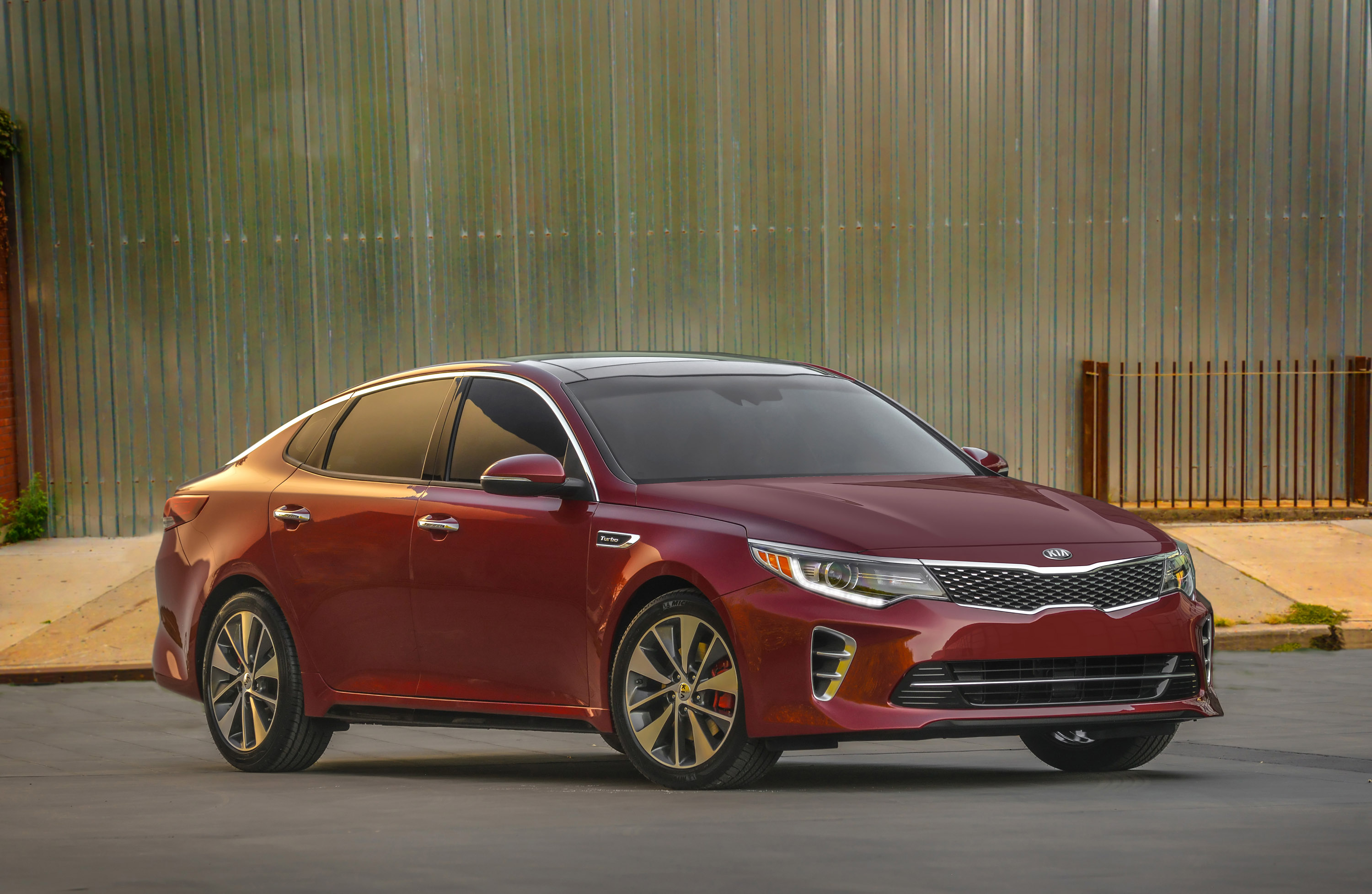 Kia Optima SX