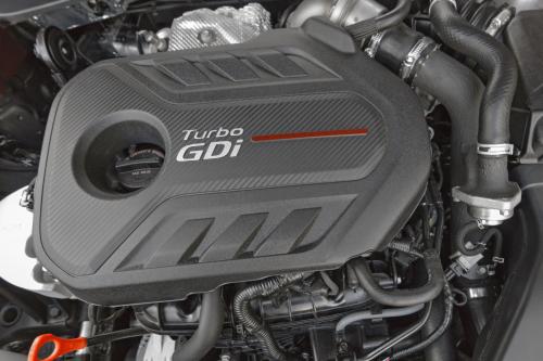 Kia Optima SXL (2016) - picture 16 of 16