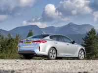 Kia PHEV Hybrid (2016) - picture 6 of 15