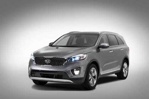 Kia Sorento (2016) - picture 1 of 3