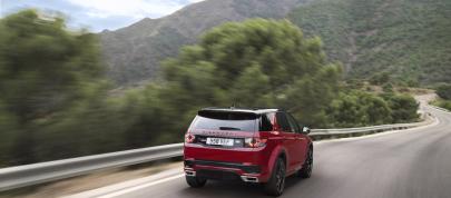 Land Rover Discovery Sport Dynamics (2016) - picture 4 of 10