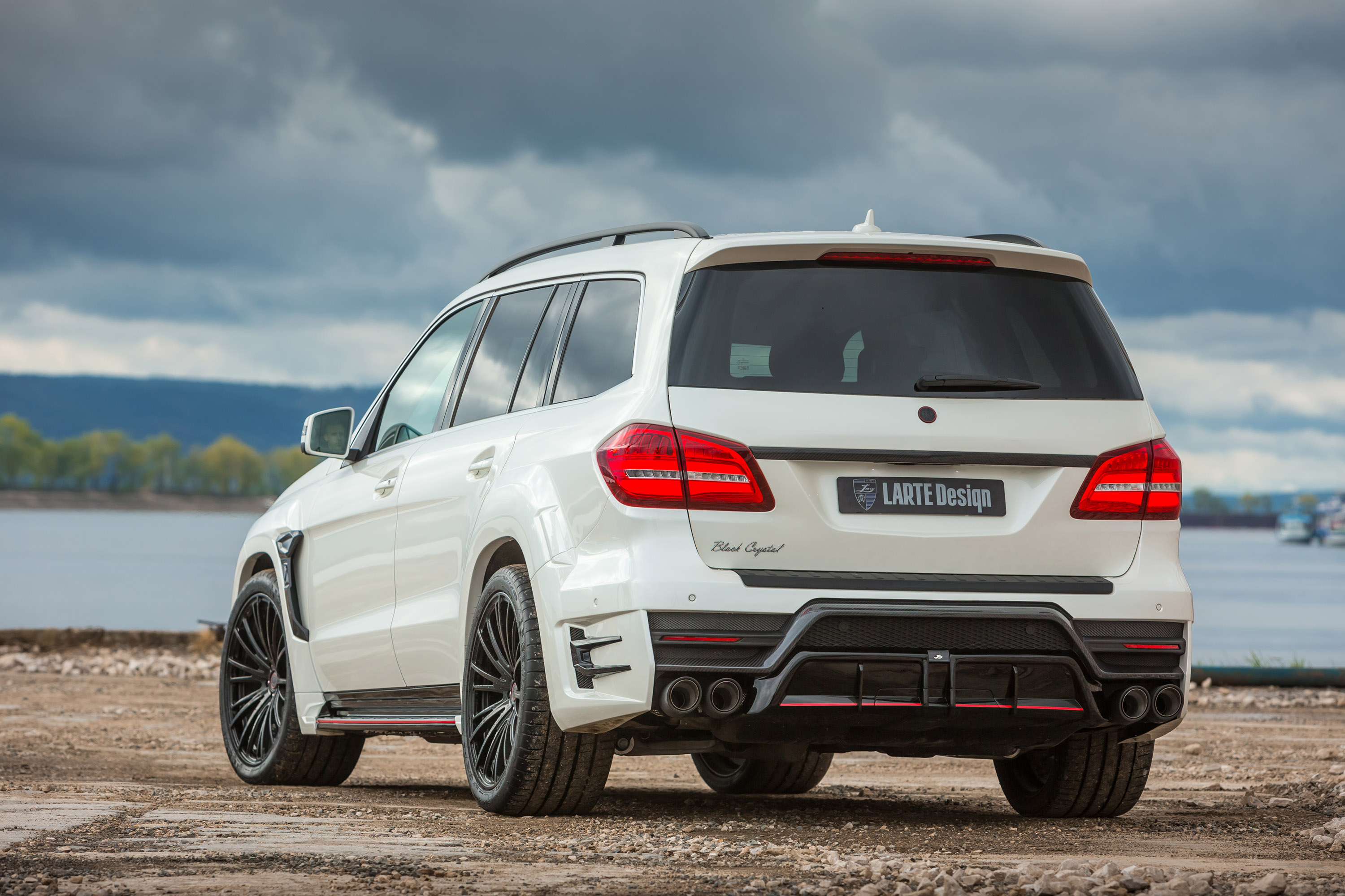 LARTE Design Black Crystal Mercedes-Benz GLS