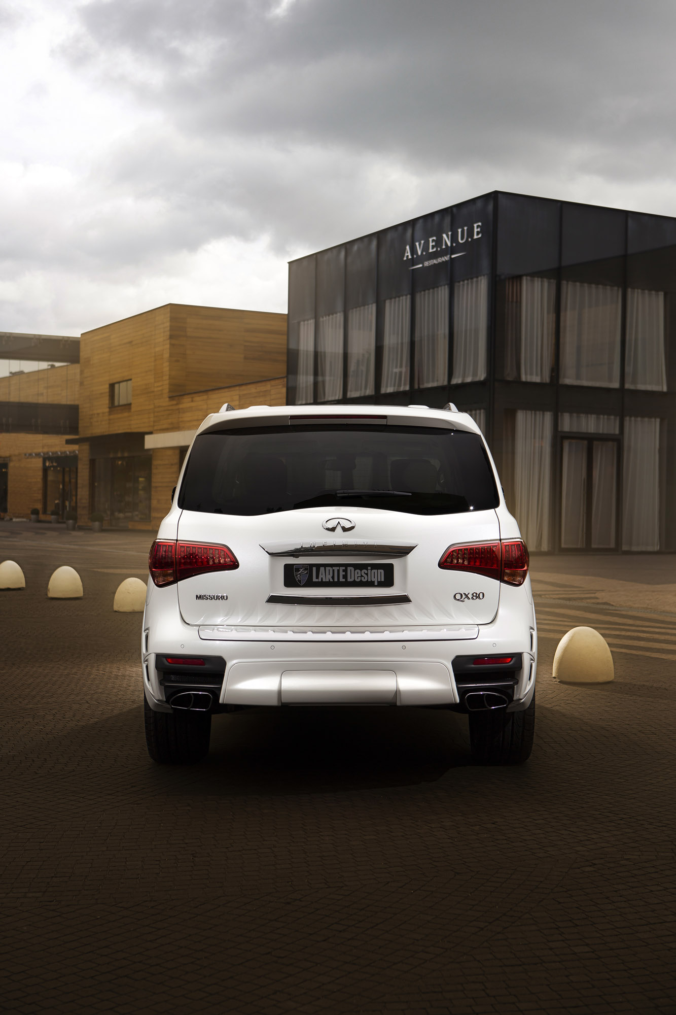 Larte Design Infiniti QX80 Missuro