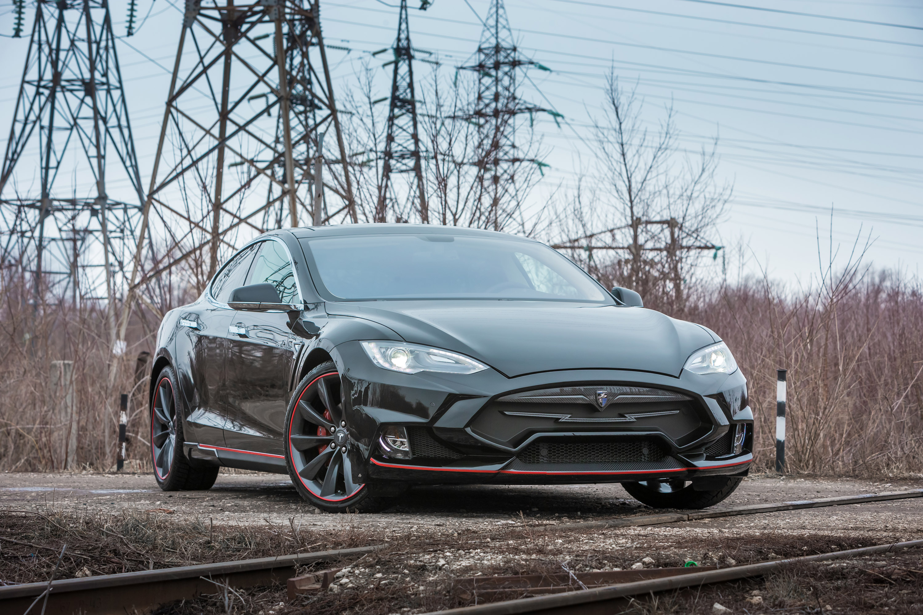 Larte Design Tesla Model S Elizabeta