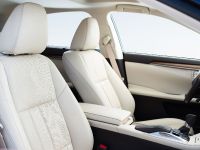 Lexus ES 300h (2016)