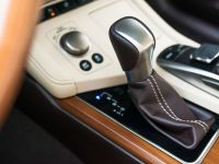 Lexus ES 300h (2016)