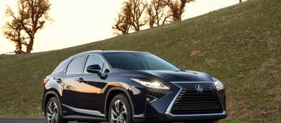 Lexus RX 450h (2016) - picture 4 of 25