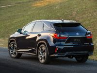 Lexus RX 450h (2016) - picture 10 of 25