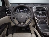 Lincoln MKX (2016) - picture 6 of 9