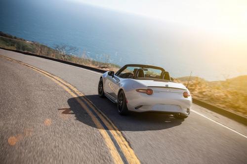 Mazda MX-5 Miata Club (2016) - picture 9 of 28