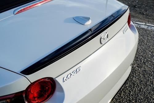 Mazda MX-5 Miata Club (2016) - picture 25 of 28