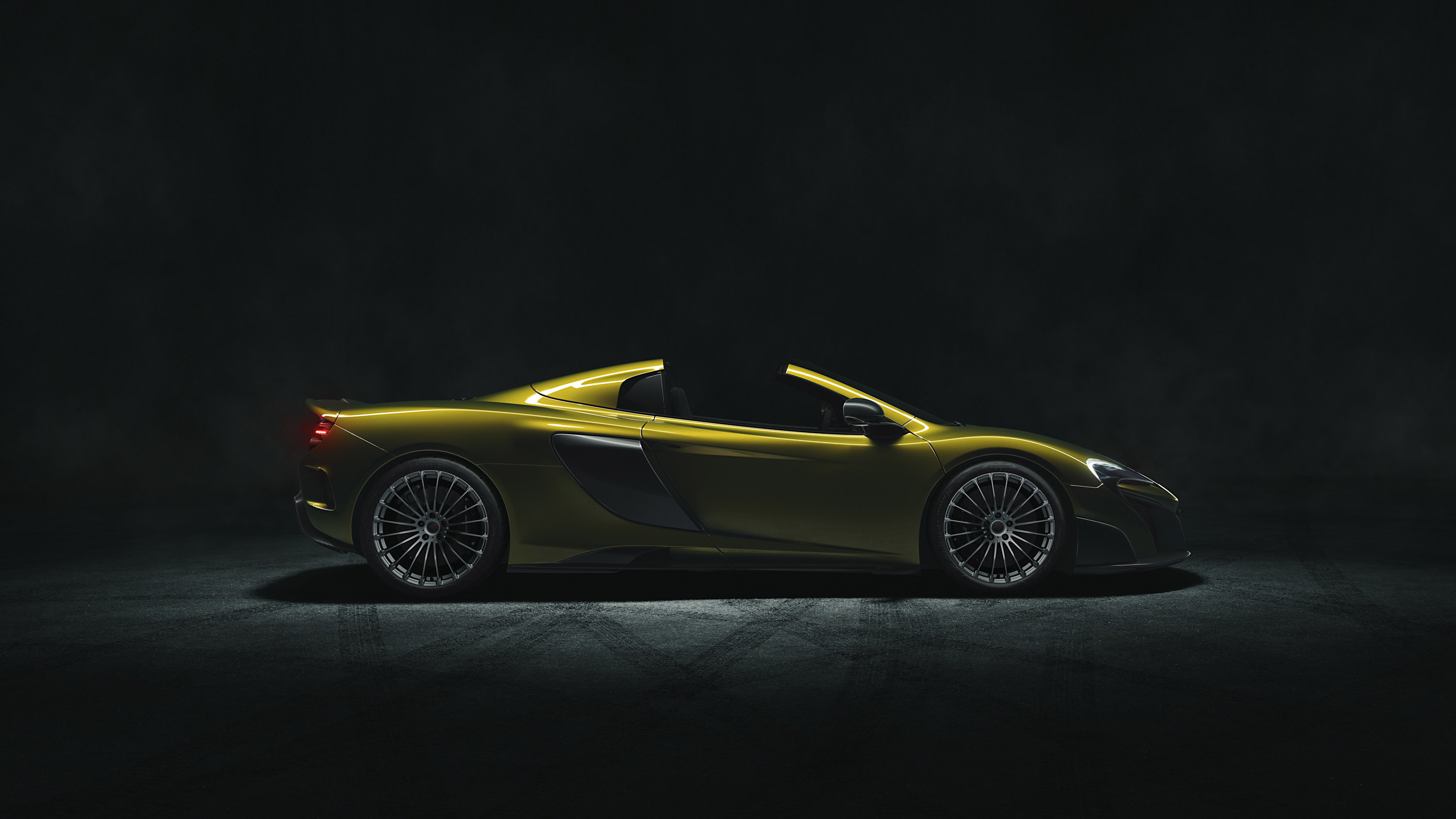 McLaren 675LT Spider