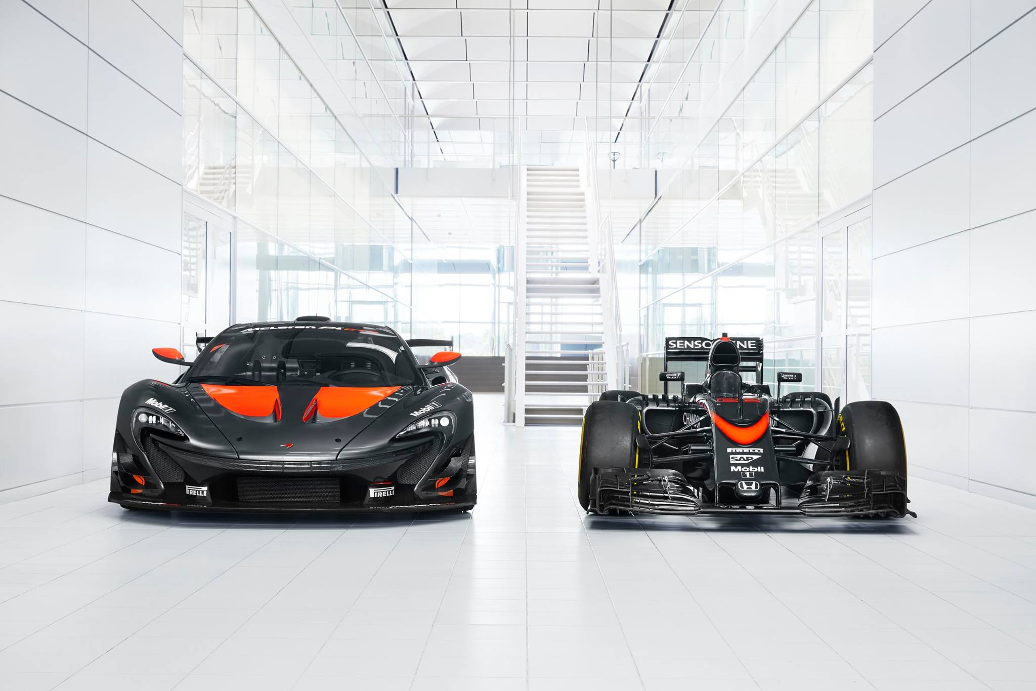 McLaren P1 GTR with F1 Livery