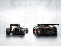 McLaren P1 GTR with F1 Livery (2016) - picture 2 of 2