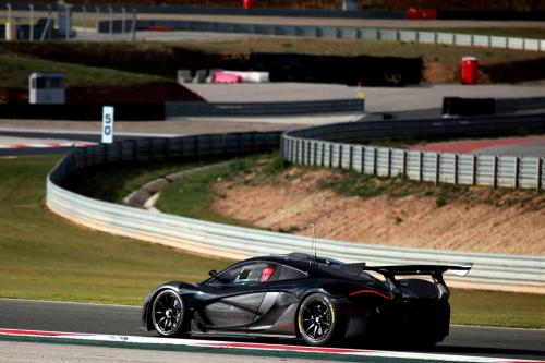 McLaren P1 GTR (2016) - picture 8 of 10