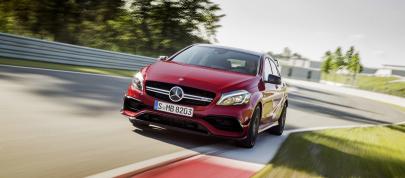 Mercedes-Benz A-Class (2016) - picture 12 of 35