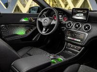 Mercedes-Benz A-Class (2016) - picture 10 of 35