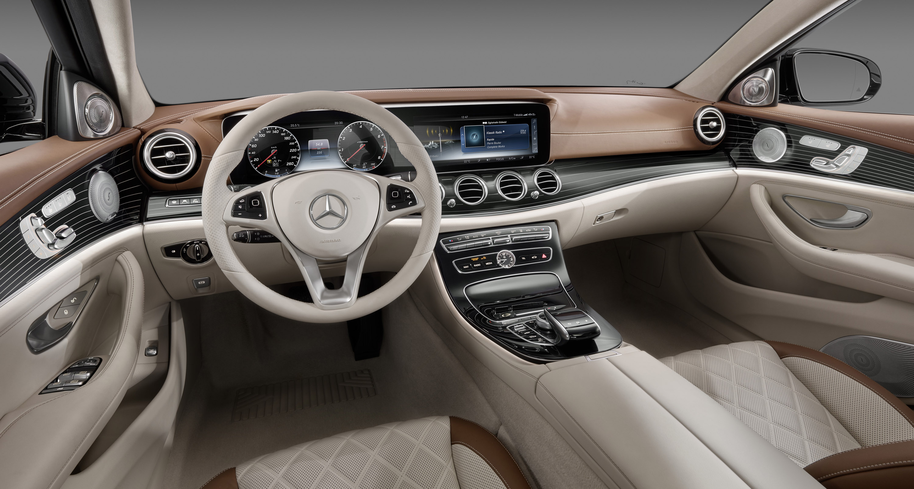 Mercedes-Benz E-Class Interior