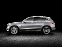 Mercedes-Benz GLC (2016) - picture 3 of 34