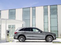 Mercedes-Benz GLC (2016)