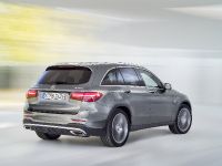 Mercedes-Benz GLC (2016)
