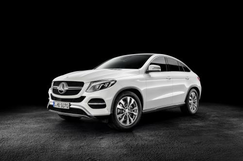 Mercedes-Benz GLE Coupe (2016) - picture 1 of 9