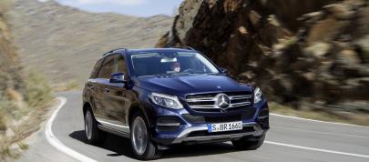 Mercedes-Benz GLE (2016) - picture 4 of 48