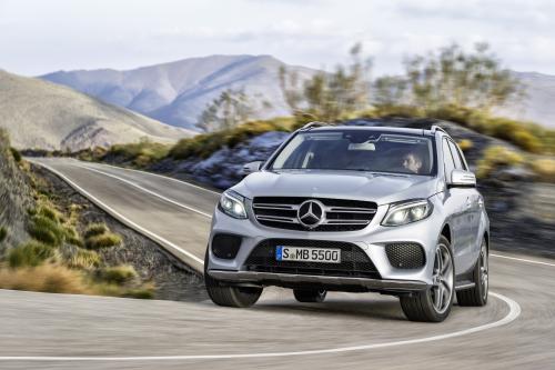 Mercedes-Benz GLE (2016) - picture 9 of 48