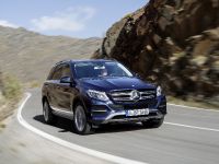 Mercedes-Benz GLE (2016) - picture 4 of 48