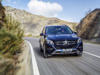 Mercedes-Benz GLE (2016) - picture 6 of 48
