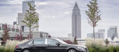 Mercedes-Benz S-Class Maybach (2016) - picture 12 of 46