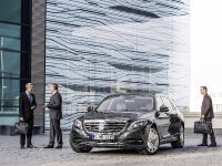 Mercedes-Benz S-Class Maybach (2016) - picture 5 of 46