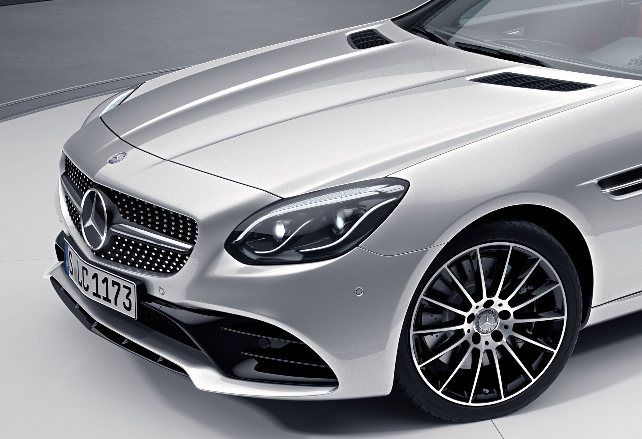 Mercedes-Benz SLC Night Package