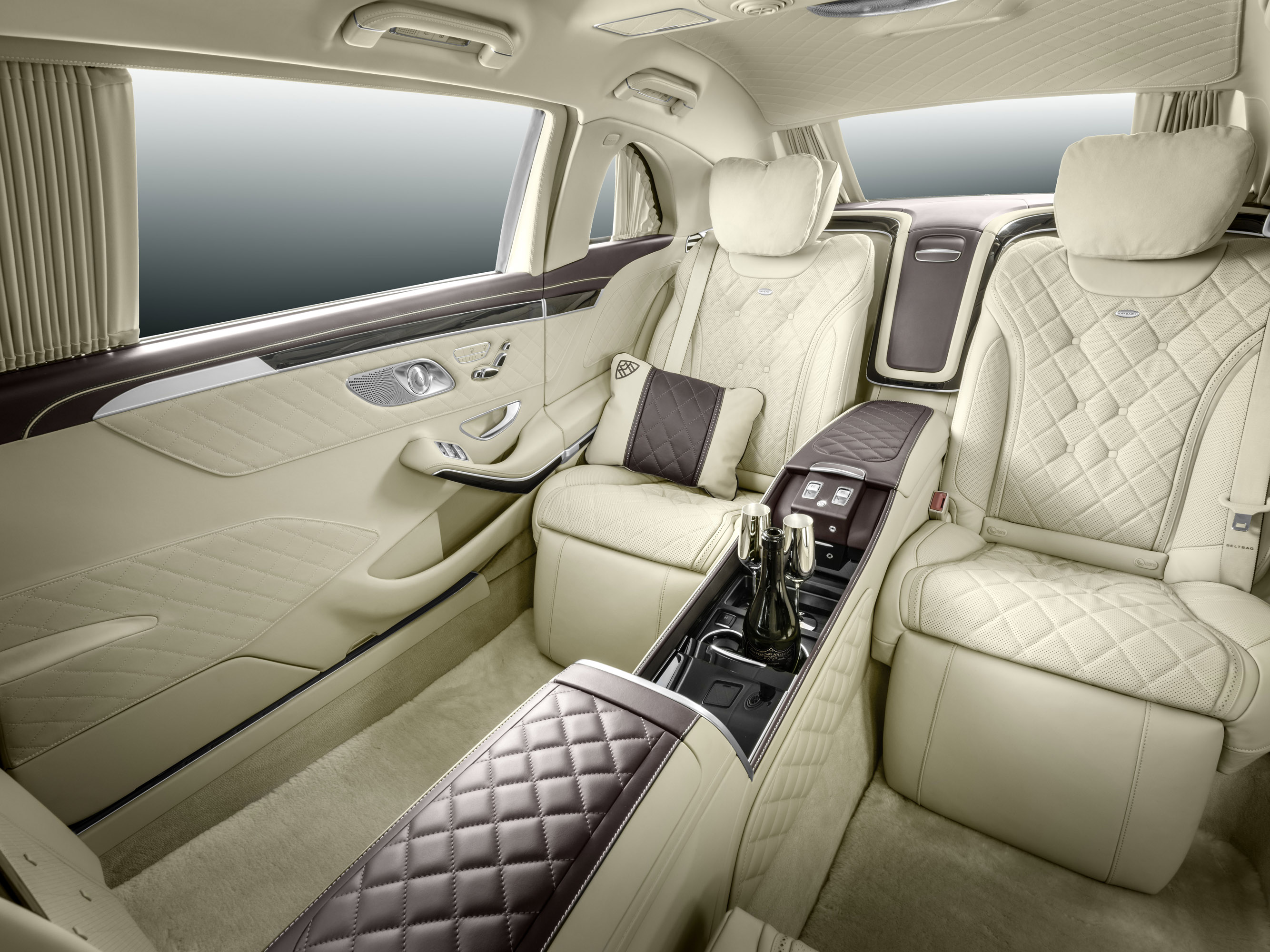 Mercedes-Maybach Pullman