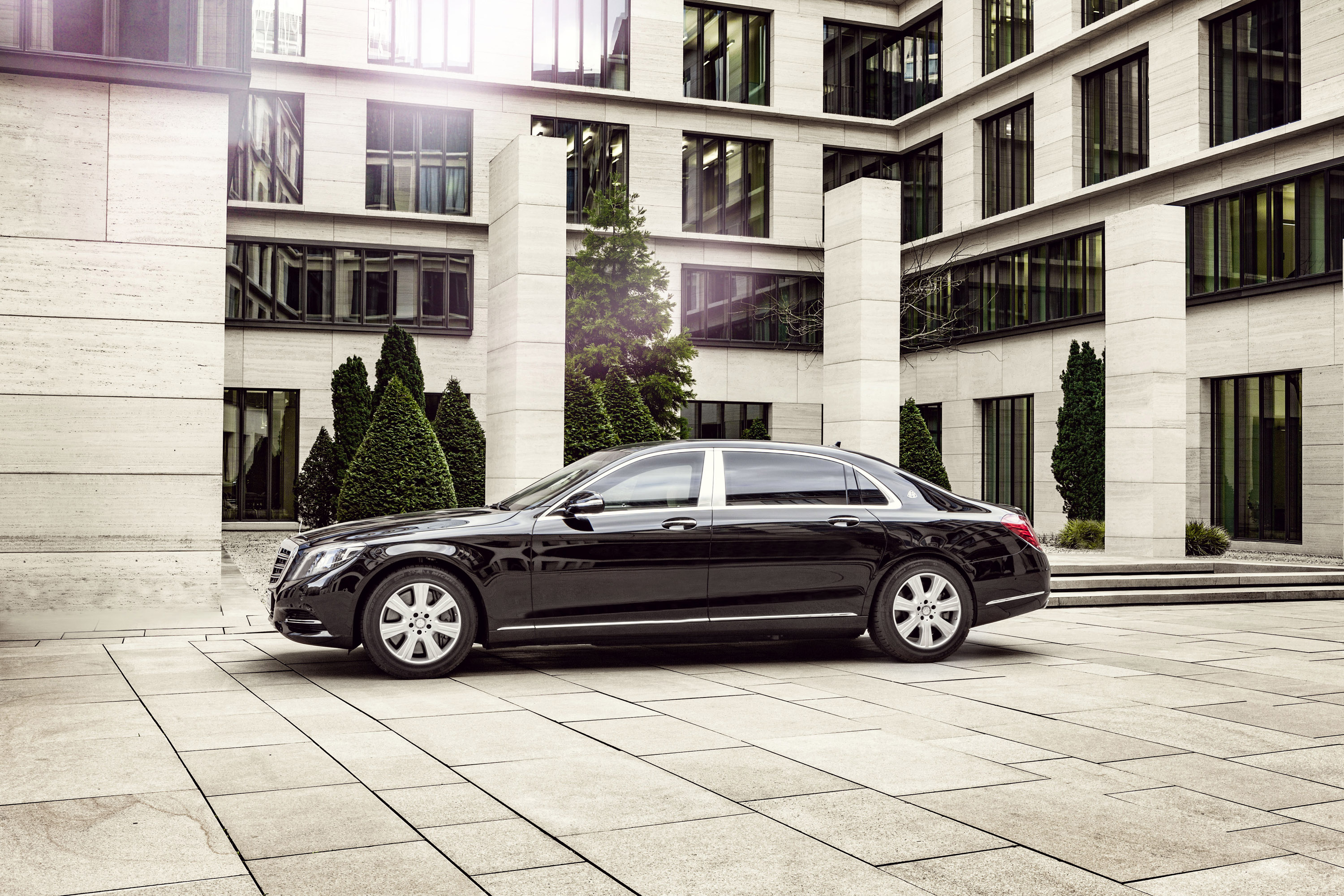 Mercedes-Maybach S 600 Guard