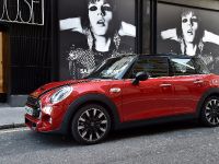 MINI Clubman (2016) - picture 1 of 17