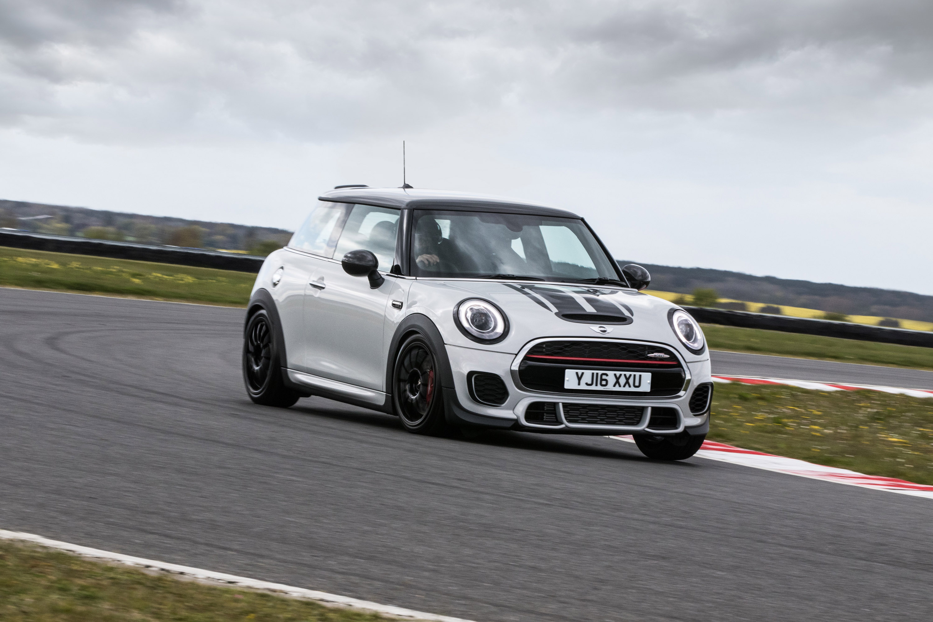 MINI Cooper Works Challenge