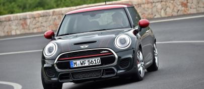 MINI John Cooper Works (2016) - picture 4 of 37