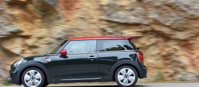 MINI John Cooper Works (2016) - picture 12 of 37