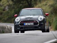 MINI John Cooper Works (2016) - picture 2 of 37