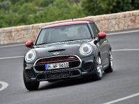 MINI John Cooper Works (2016) - picture 4 of 37