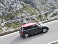 MINI John Cooper Works (2016) - picture 10 of 37