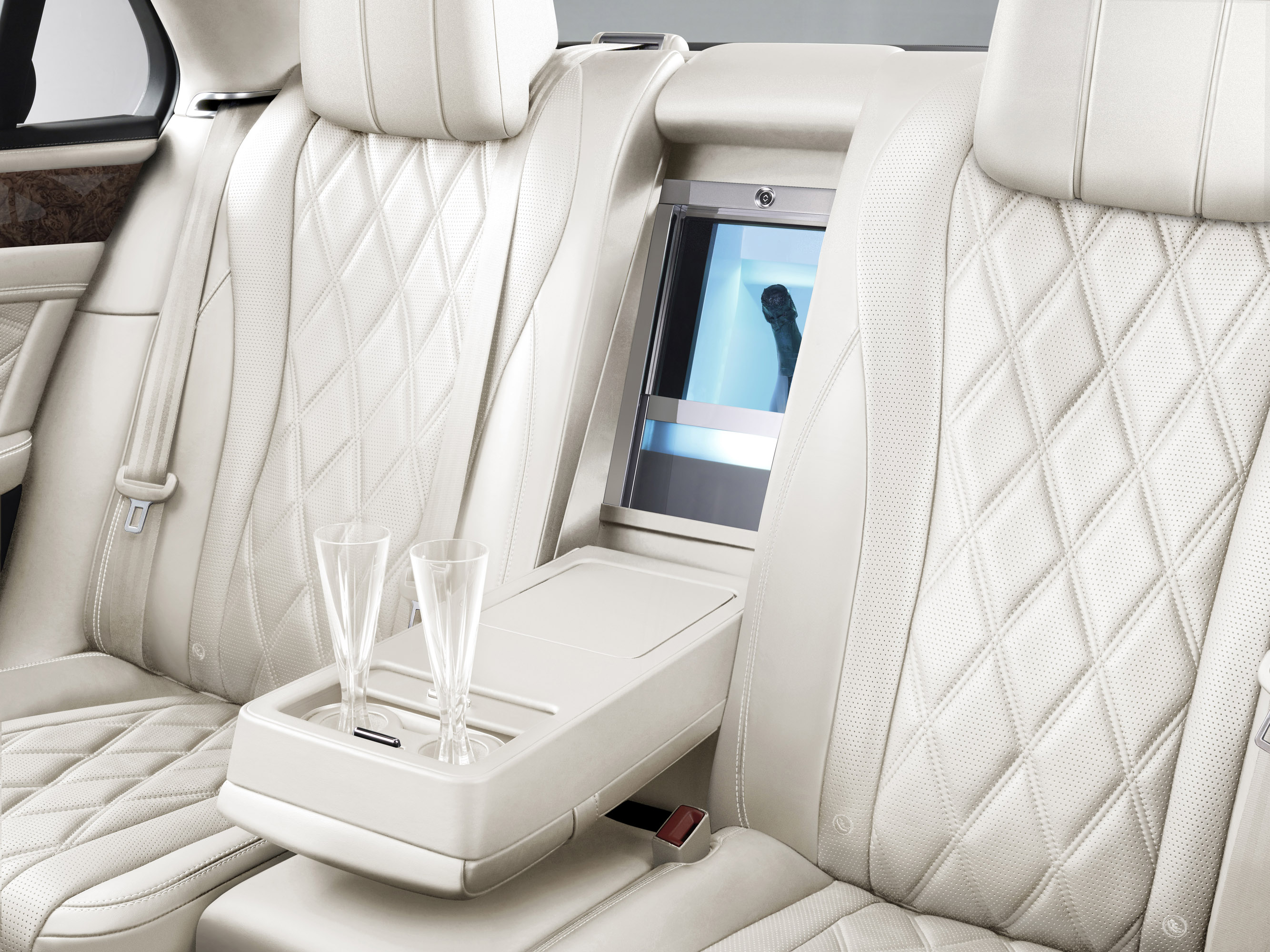 Mulliner Features in Flying Spur