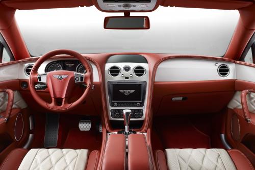 Mulliner Features in Flying Spur (2016) - picture 1 of 8