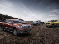Nissan Titan XD (2016) - picture 2 of 24