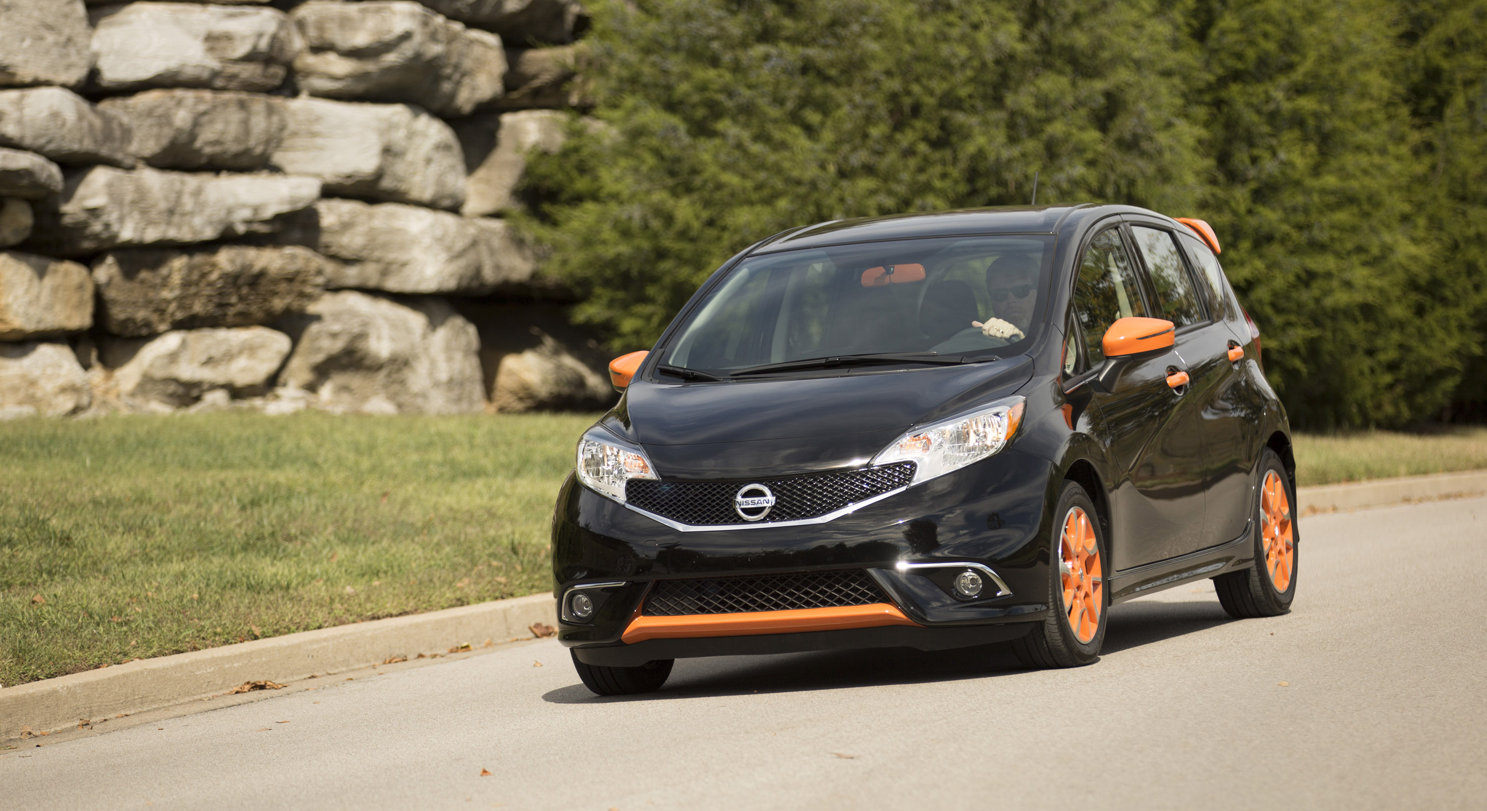 Nissan Versa Note Color Studio