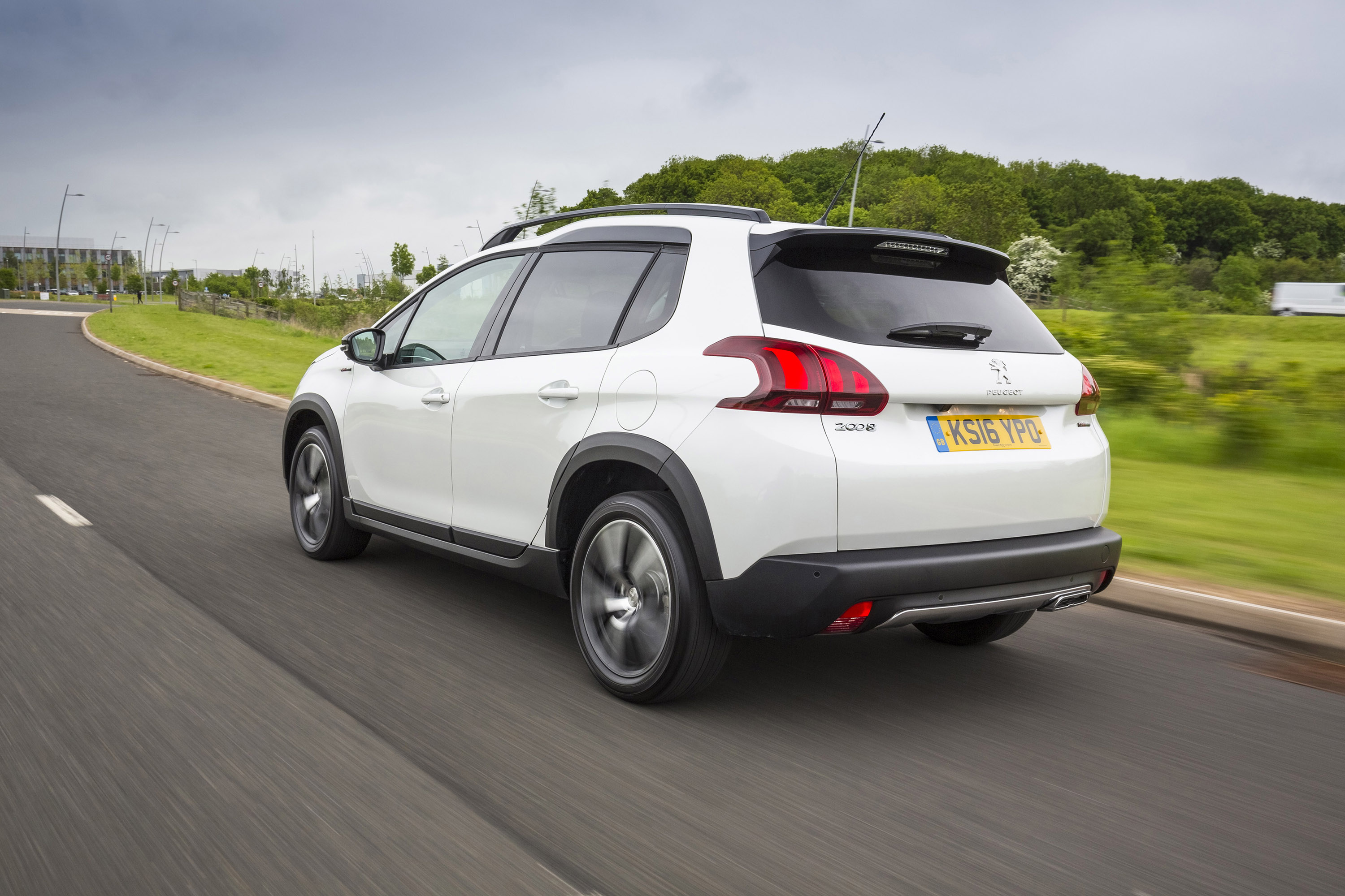 PEUGEOT 2008 GT