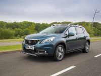 PEUGEOT 2008 GT (2016) - picture 4 of 9