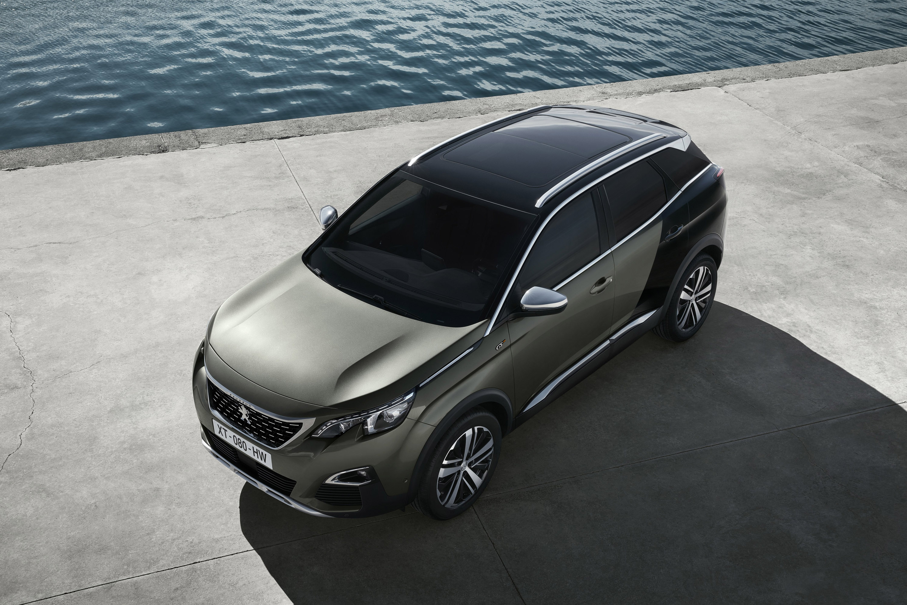 PEUGEOT 3008 GT